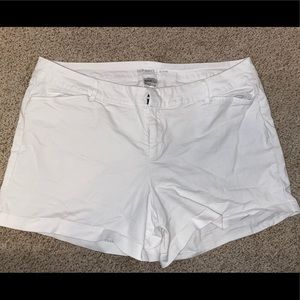 white old navy shorts
